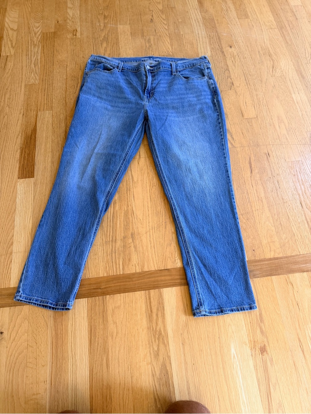 Women's Size 18 "Old Navy" WOW-Boyfriend Straight Leg Medium Blue Jeans GUC
